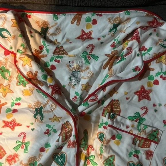 Roller Rabbit Gingerbread Party Long Sleeve Pajama Set Christmas 2024 NWOT - Picture 5 of 6